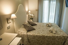 Hotel Ermeti B&B and Brunch