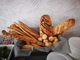 Hotel Ermeti B&B and Brunch