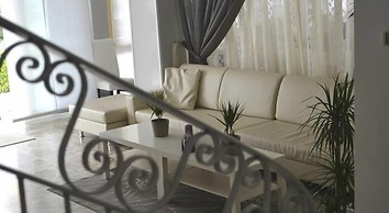 Hotel Ermeti B&B and Brunch