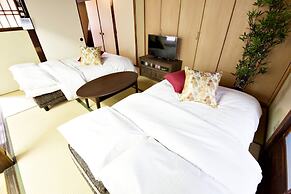 Kochonoyume Nanajokawaramachi