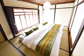 Kochonoyume Gojokamisuzuyacho