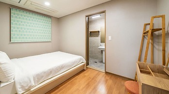 Ara Pool Villa Pension