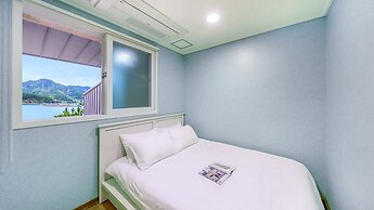 Ara Pool Villa Pension