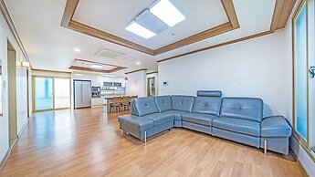 Ara Pool Villa Pension