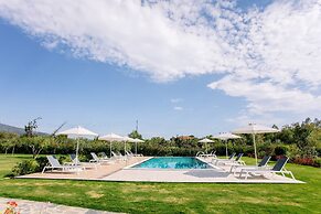 Elite Cottages - Adults Only