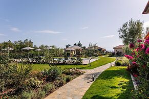 Elite Cottages - Adults Only