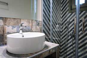 Elite Cottages - Adults Only