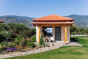 Elite Cottages - Adults Only