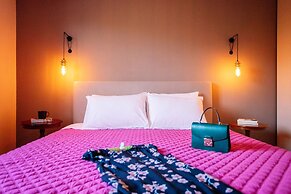 Elite Cottages - Adults Only