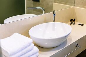 Elite Cottages - Adults Only