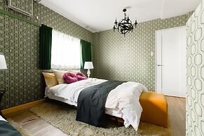 Ota Building Penthouse St33