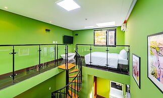 Vista Hill Pool Villa