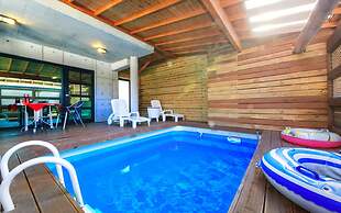 Vista Hill Pool Villa