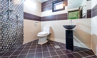 Vista Hill Pool Villa