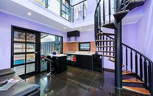 Vista Hill Pool Villa