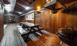 Vista Hill Pool Villa