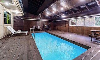 Vista Hill Pool Villa