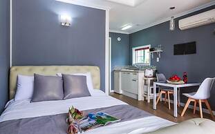 Morning Lake Pension