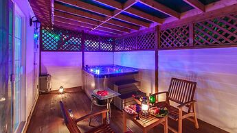 Lake and Pine Spa Pension