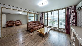 Lake and Pine Spa Pension