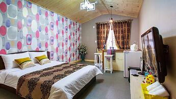 Lake and Pine Spa Pension