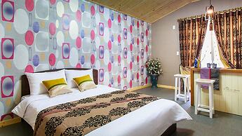 Lake and Pine Spa Pension