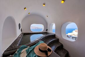 Oia Angle Cavehouse