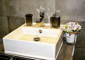 RomAntic Dreams Guest House