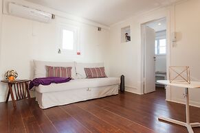 Casa Atalaia by All In Lisbon