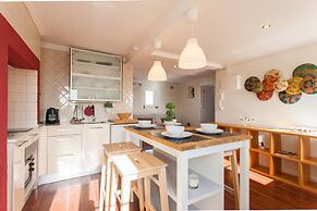 Casa Atalaia by All In Lisbon