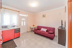Apartments Hudic