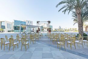 Radisson Red Dubai Silicon Oasis