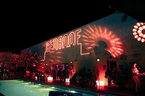 Radisson Red Dubai Silicon Oasis