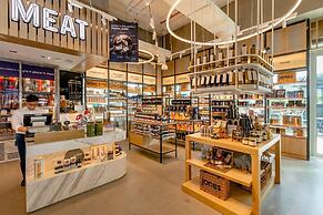 Radisson Red Dubai Silicon Oasis