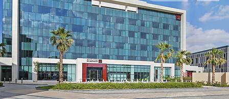 Radisson Red Dubai Silicon Oasis