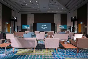 Radisson Red Dubai Silicon Oasis