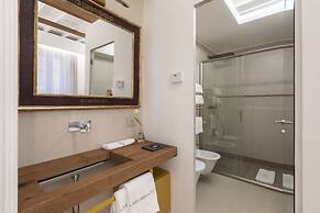 Poēsis Experience Hotel