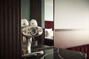 WIDE Hotel