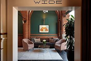 WIDE Hotel