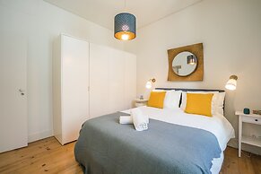 Stylish Apartment near Av Liberdade