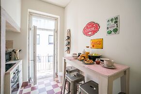 Stylish Apartment near Av Liberdade