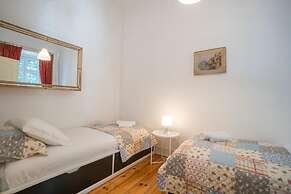 Campo Pequeno 3 Bedroom Apartment