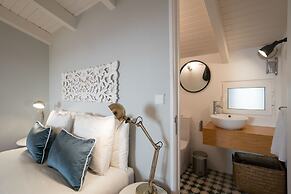 Rose Duplex Apartment 5E