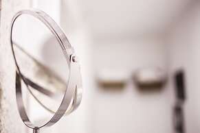 Cool Lisbon Apartment