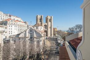 Superb Flat Cathedral & River View
