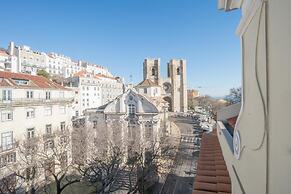 Superb Flat Cathedral & River View