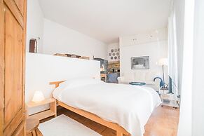 Traditional Studio Apartment