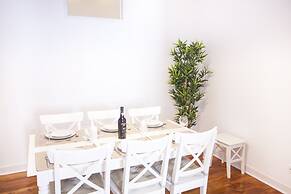 Central & Cosy Apartment