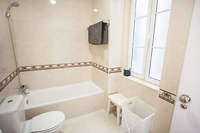 Central & Cosy Apartment