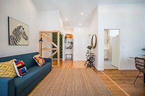 Chiado & Design Apartment